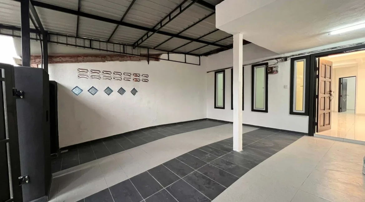 rumah-teres-setingkat-taman-mas-chepor-chemor-03