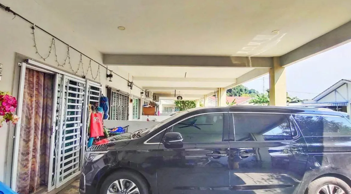 rumah-teres-setingkat-untuk-dijual-di-taman-desa-baiduri-gerik-perak-03