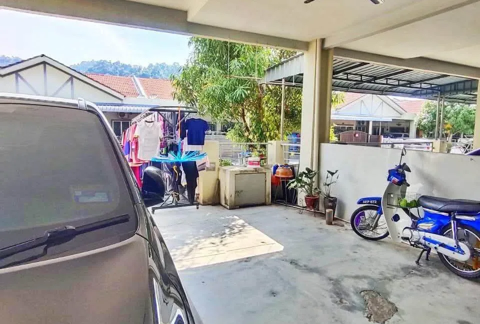 rumah-teres-setingkat-untuk-dijual-di-taman-desa-baiduri-gerik-perak-04