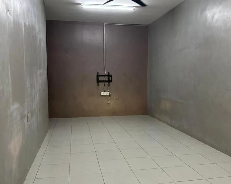 rumah-teres-setingkat-untuk-dijual-di-taman-desa-baiduri-gerik-perak-05