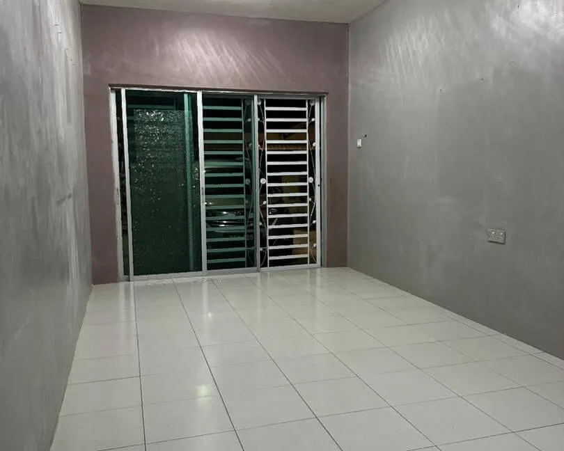 rumah-teres-setingkat-untuk-dijual-di-taman-desa-baiduri-gerik-perak-06