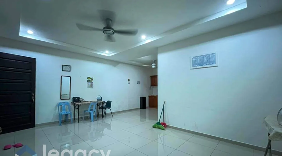 rumah-teres-taman-meru-2b-ipoh-10