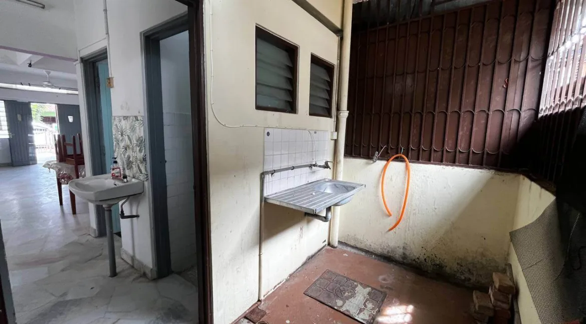 teres-2-tingkat-endlot-taman-ipoh-jaya-ipoh-09