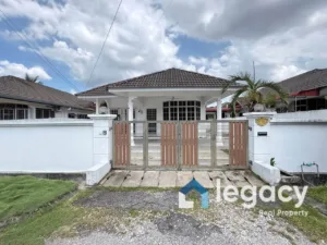 Banglo untuk dijual di Desa Sri Ampang, Ipoh, Perak