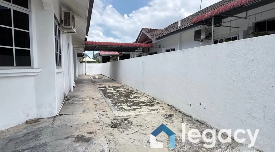 banglo-untuk-dijual-di-desa-sri-ampang-ipoh-09