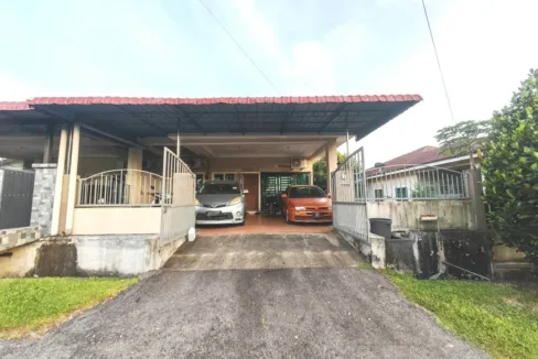 Rumah semi-d setingkat untuk dijual di Medan Bemban Mesra, Batu Gajah, Perak