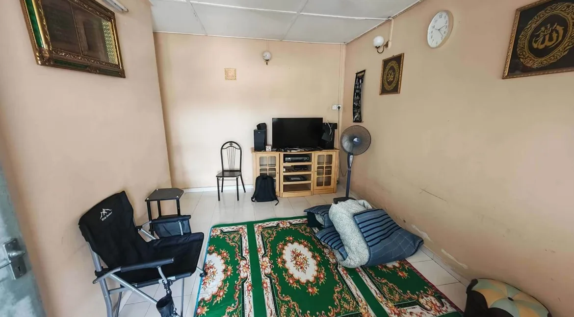 rumah-setingkat-untuk-dijual-di-taman-desa-bakti-teluk-intan-05