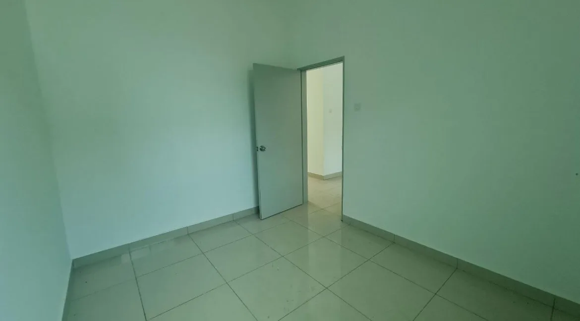 rumah-teres-satu-tingkat-end-lot-taman-klebang-pertama-ipoh-09