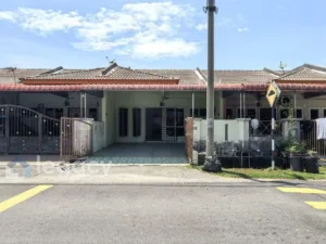 Rumah teres setingkat untuk dijual di Taman Bandar Universiti, Seri Iskandar, Perak
