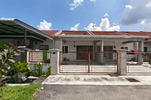 Rumah teres setingkat untuk dijual di Taman Bakti, Tapah, Perak