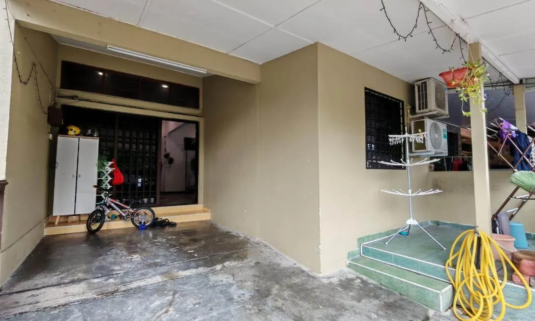 rumah-teres-setingkat-untuk-dijual-di-taman-meru-3c-ipoh-04