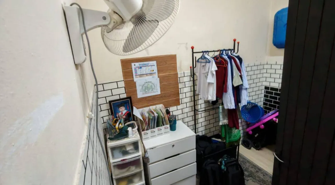 rumah-teres-setingkat-untuk-dijual-di-taman-meru-3c-ipoh-23