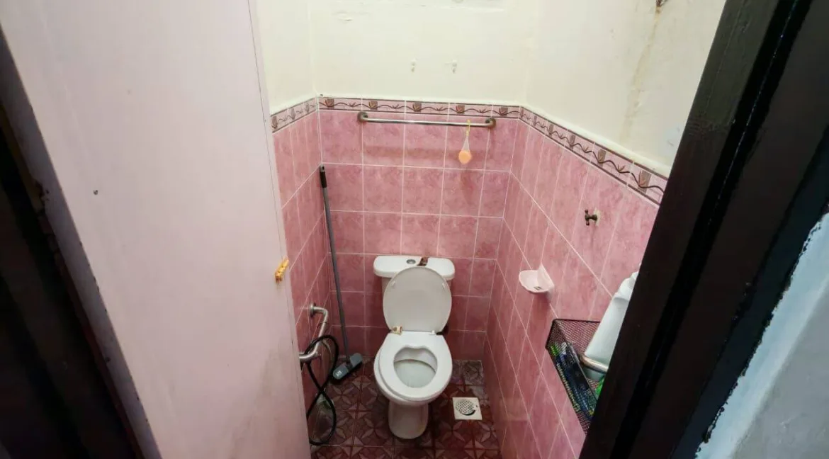 rumah-teres-setingkat-untuk-dijual-di-taman-meru-3c-ipoh-24