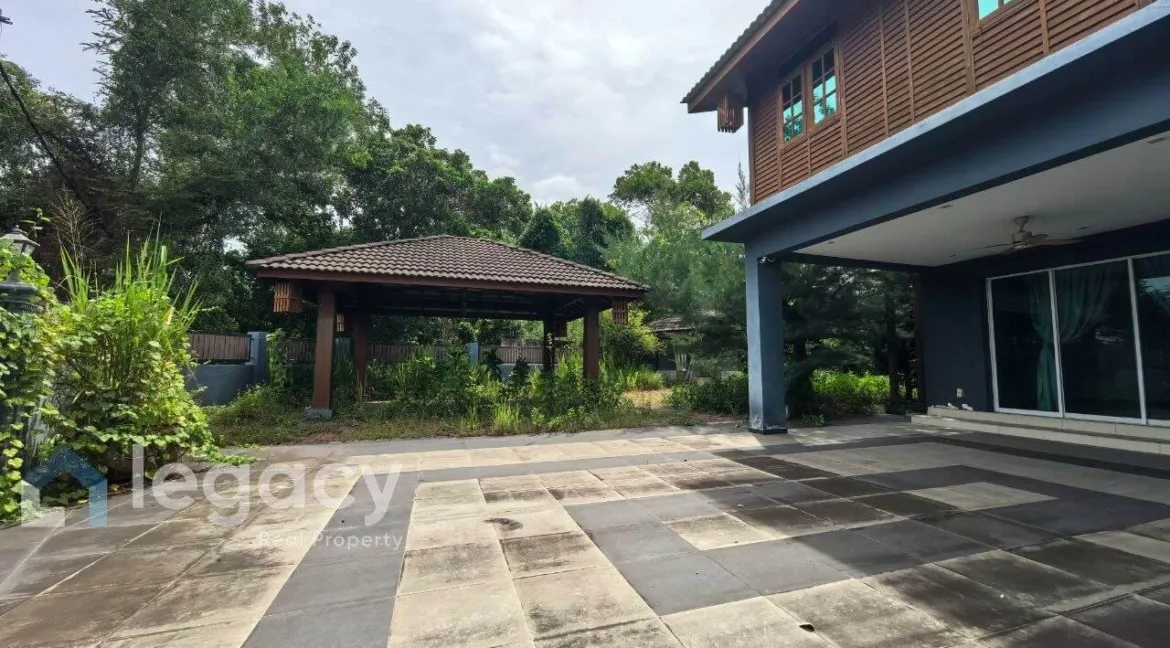 semi-d-corner-lot-2-tingkat-taman-chandan-putri-kuala-kangsar-03