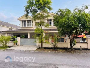 Rumah teres dua tingkat untuk dijual di Taman Klebang Ria, Chemor, Perak