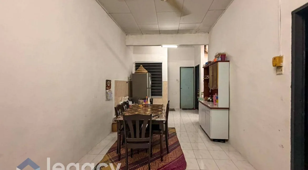 teres-setingkat-untuk-dijual-di-taman-di-awan-mambang-di-awan-perak-11