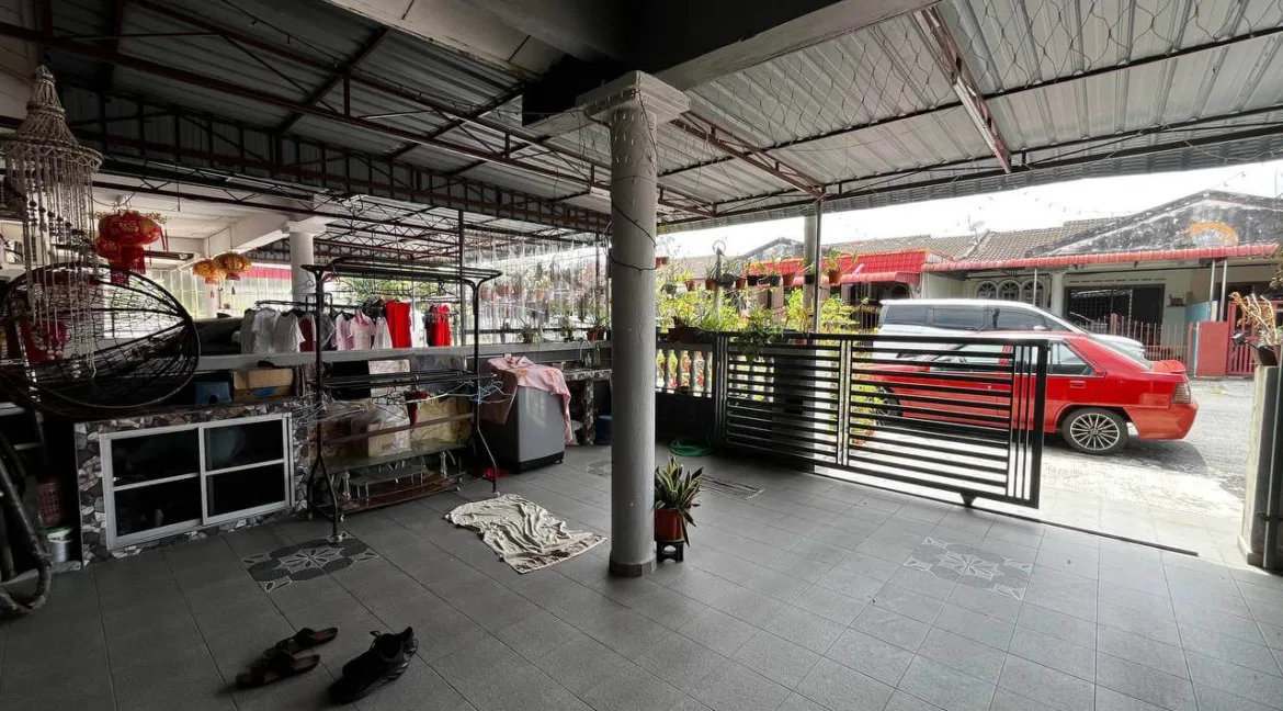 teres-setingkat-untuk-dijual-di-taman-sungai-mas-taiping-04