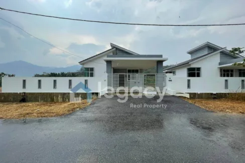 Banglo setingkat corner lot untuk dijual di Taman Seri Kiambang, Lenggong, Perak