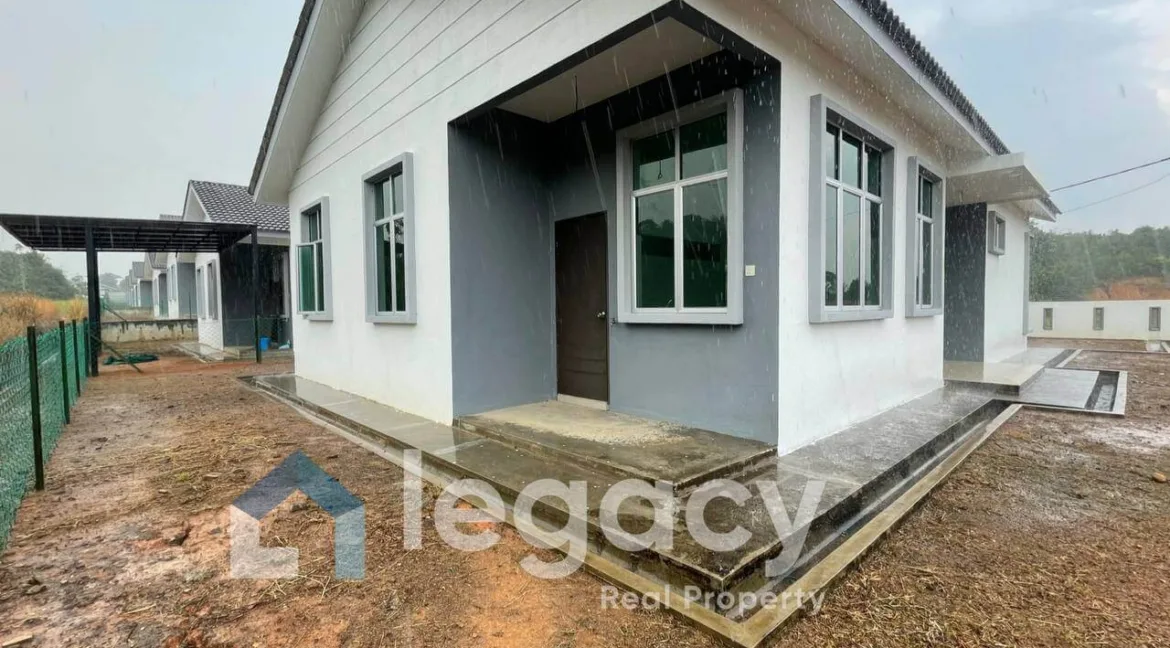 banglo-setingkat-corner-lot-taman-seri-kiambang-lenggong-06