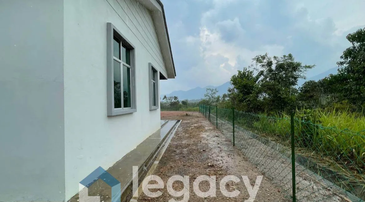 banglo-setingkat-corner-lot-taman-seri-kiambang-lenggong-08