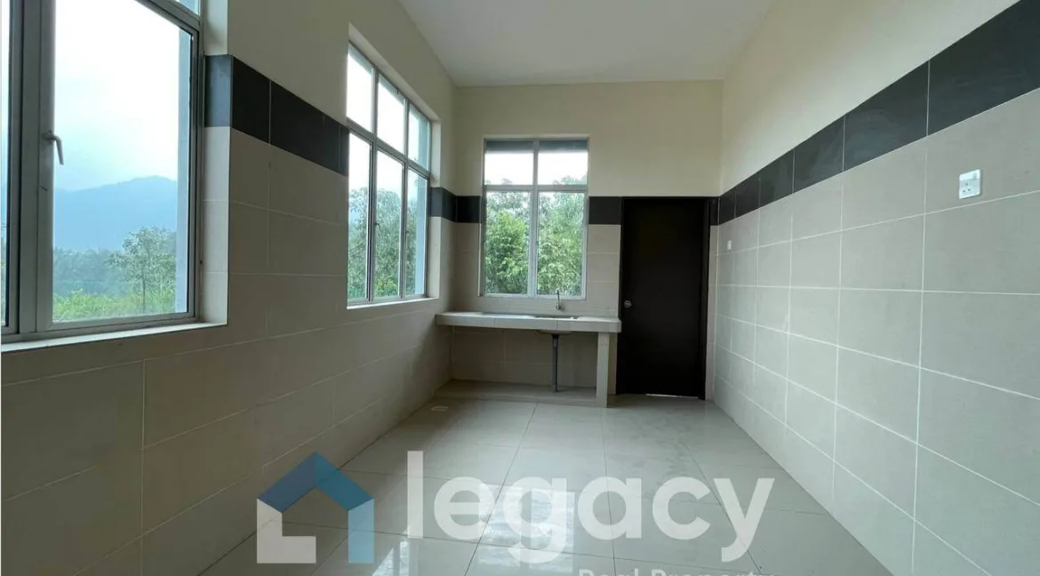banglo-setingkat-corner-lot-taman-seri-kiambang-lenggong-16