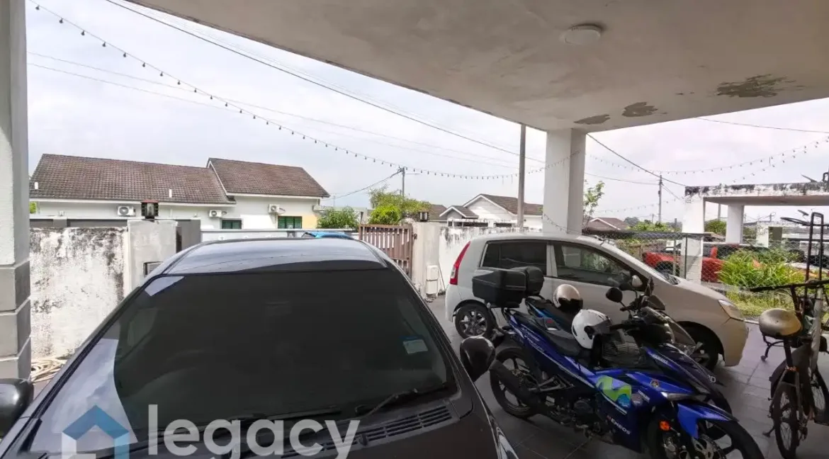 banglo-setingkat-untuk-dijual-di-taman-chepor-sentosa-chemor-07