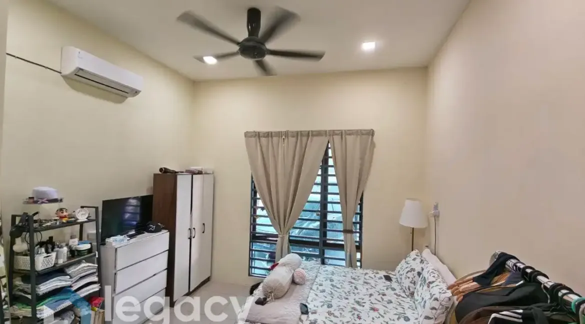 banglo-setingkat-untuk-dijual-di-taman-chepor-sentosa-chemor-09