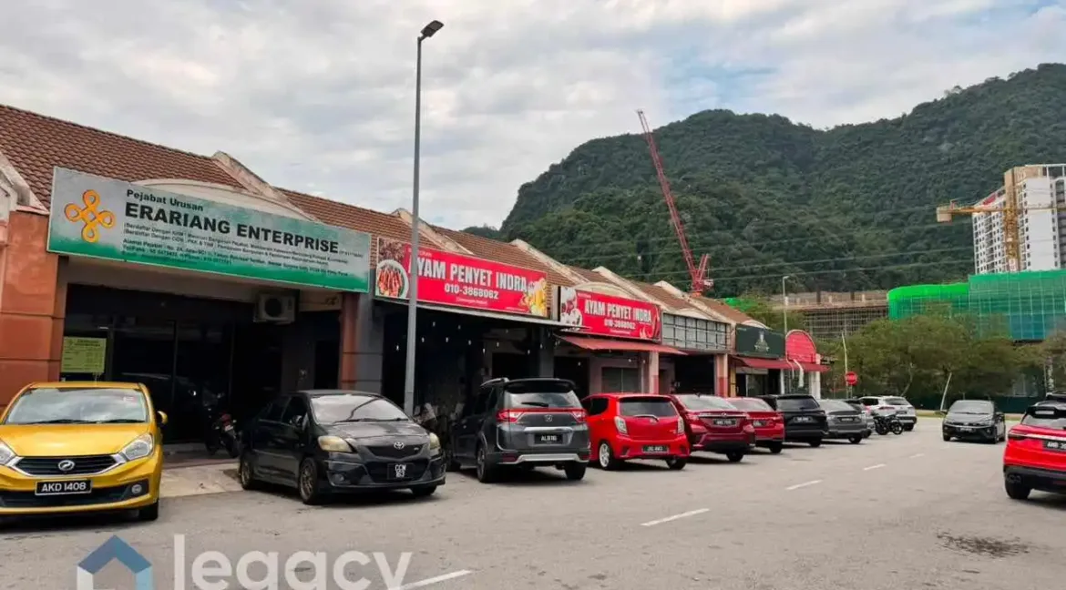 rumah-kedai-untuk-dijual-di-taman-rekreasi-tambun-ulu-kinta-02
