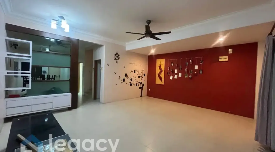 rumah-teres-2-tingkat-untuk-dijual-di-taman-silibin-ipoh-04