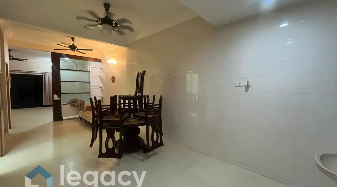 rumah-teres-2-tingkat-untuk-dijual-di-taman-silibin-ipoh-07