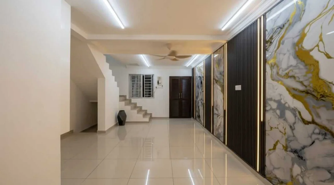 rumah-teres-dua-tingkat-kos-sederhana-untuk-dijual-di-taman-cempaka-ipoh-03