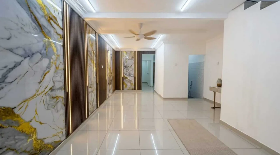 rumah-teres-dua-tingkat-kos-sederhana-untuk-dijual-di-taman-cempaka-ipoh-04