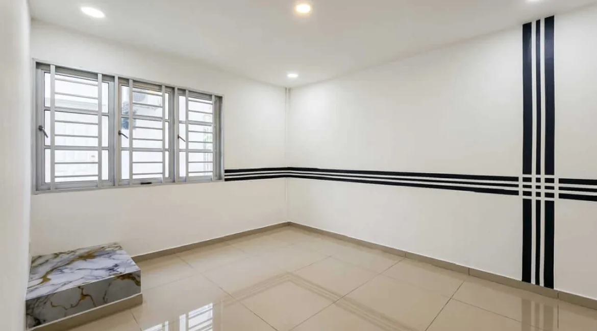 rumah-teres-dua-tingkat-kos-sederhana-untuk-dijual-di-taman-cempaka-ipoh-07