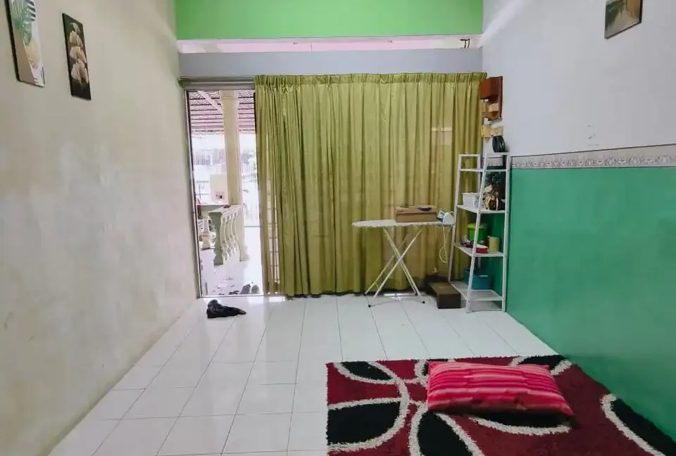 rumah-teres-setingkat-taman-desa-pengkalan-ipoh-05