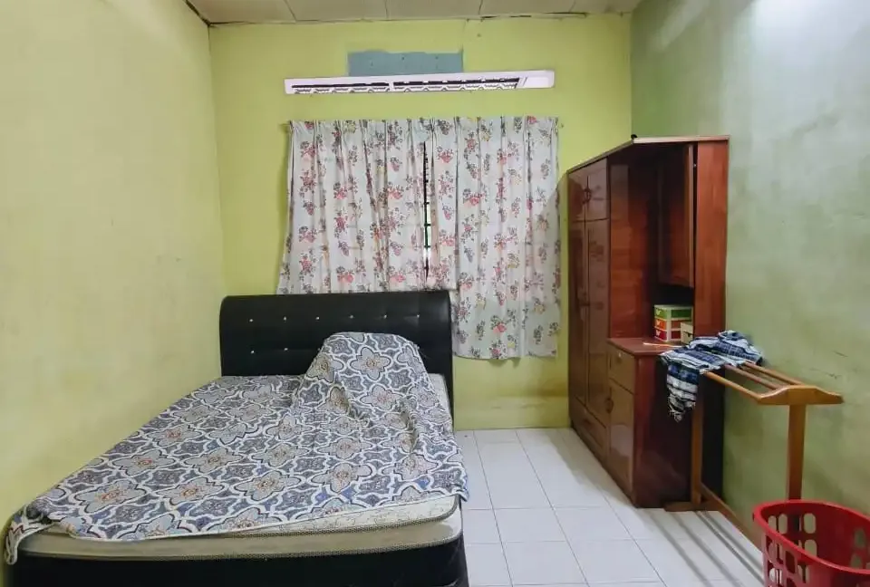 rumah-teres-setingkat-taman-desa-pengkalan-ipoh-11