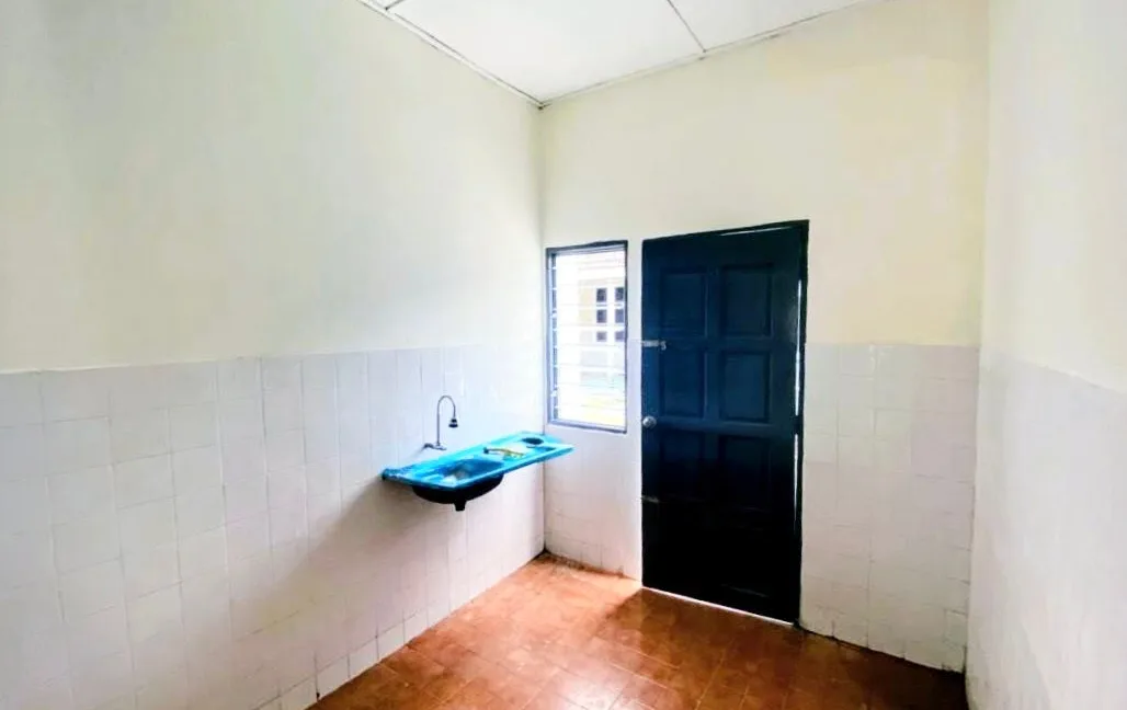 rumah-teres-setingkat-untuk-dijual-di-bandar-baru-putra-bercham-ipoh-04
