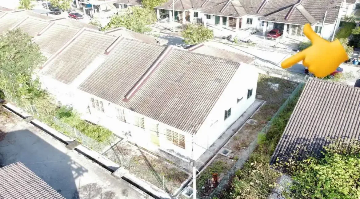 rumah-teres-setingkat-untuk-dijual-di-taman-kledang-fasa-2-sungai-siput-08