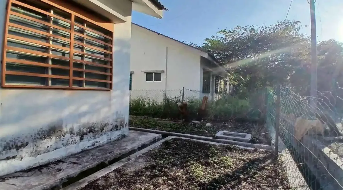 rumah-teres-setingkat-untuk-dijual-di-taman-kledang-fasa-2-sungai-siput-15