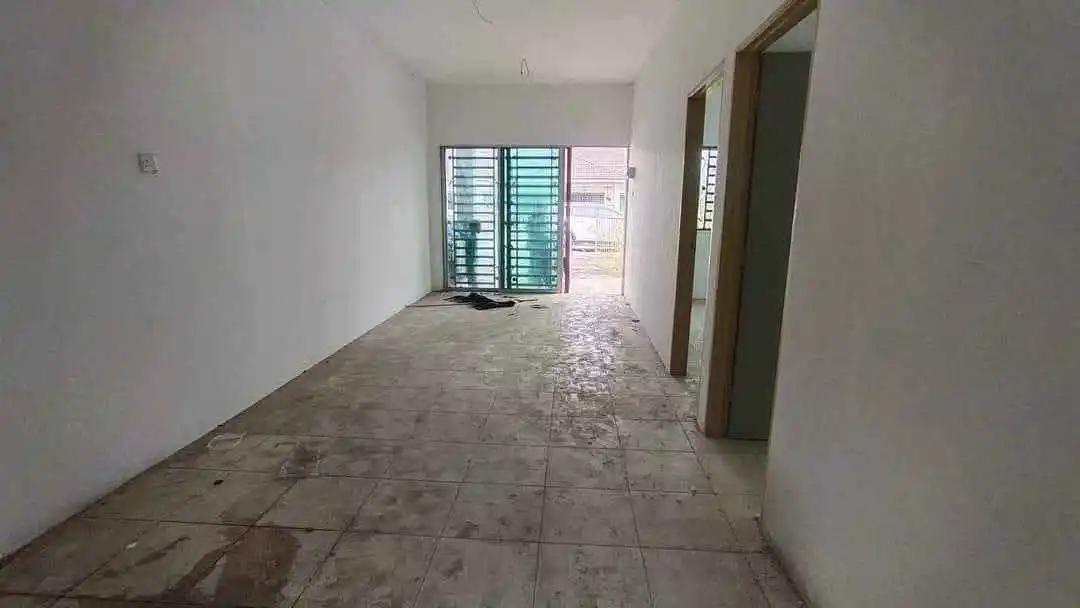 rumah-teres-setingkat-untuk-dijual-di-taman-kledang-fasa-2-sungai-siput-20