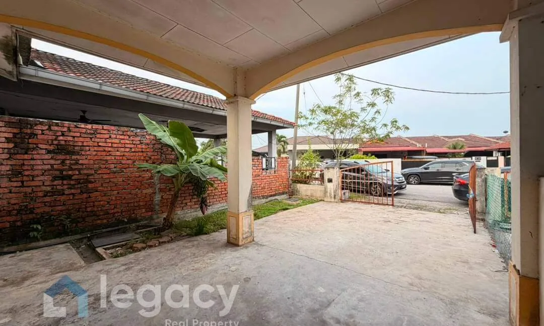 rumah-teres-setingkat-untuk-dijual-di-taman-seri-raia-ipoh-05