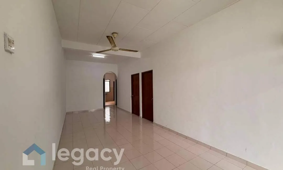 rumah-teres-setingkat-untuk-dijual-di-taman-seri-raia-ipoh-10