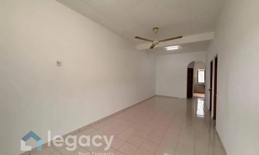 rumah-teres-setingkat-untuk-dijual-di-taman-seri-raia-ipoh-11