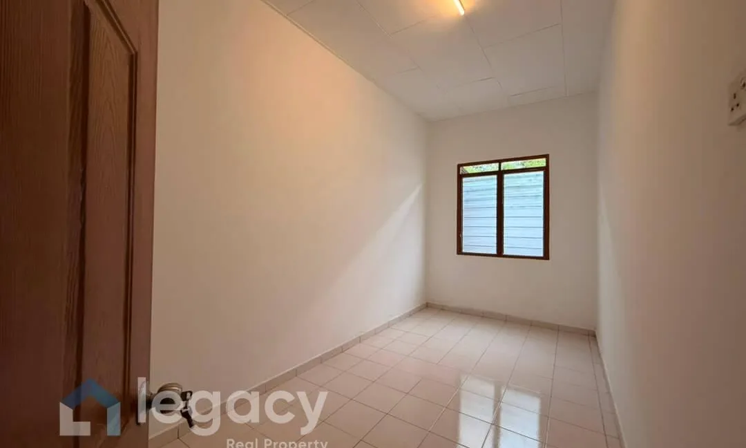 rumah-teres-setingkat-untuk-dijual-di-taman-seri-raia-ipoh-19