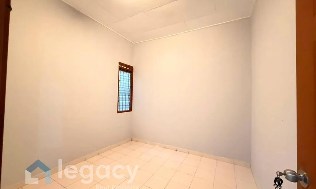 rumah-teres-setingkat-untuk-dijual-di-taman-seri-raia-ipoh-20