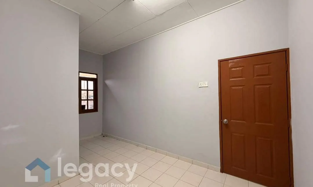 rumah-teres-setingkat-untuk-dijual-di-taman-seri-raia-ipoh-21