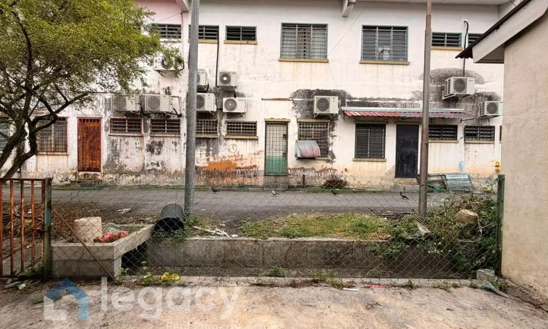 rumah-teres-setingkat-untuk-dijual-di-taman-seri-raia-ipoh-28