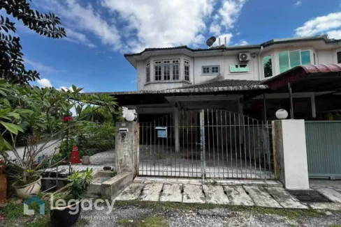 Rumah teres 2 tingkat corner lot untuk dijual di Desa Cempaka, Ipoh, Perak