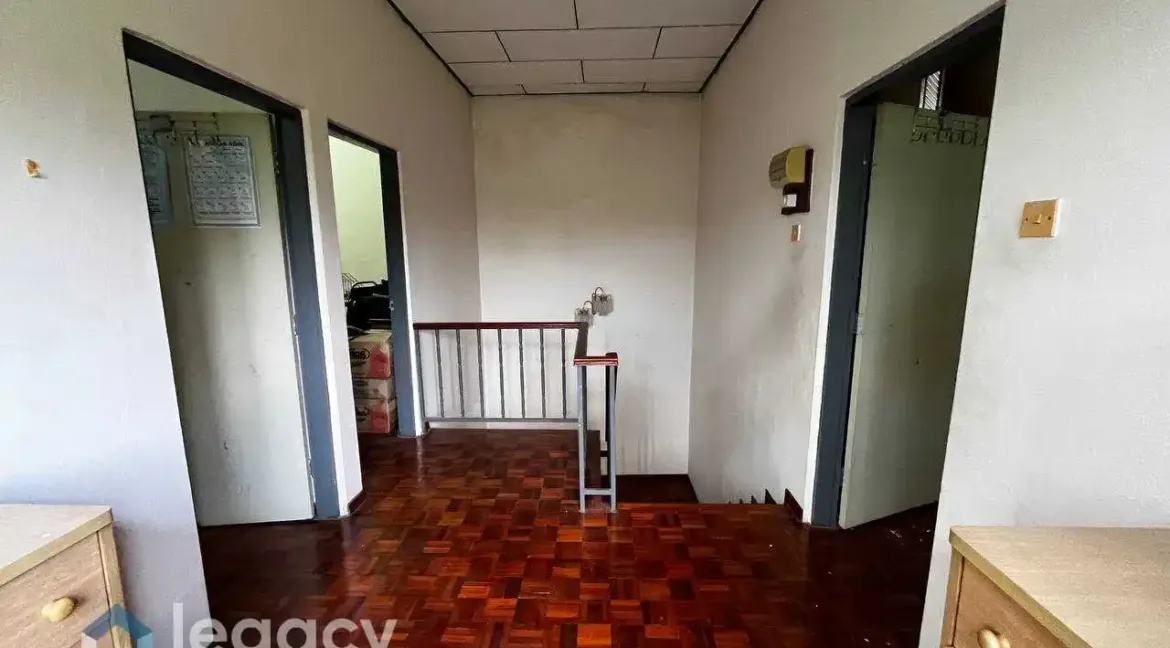teres-2-tingkat-corner-lot-desa-cempaka-ipoh-15