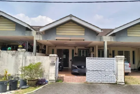 Teres satu tingkat untuk dijual di Taman Kamunting 1, Taiping, Perak