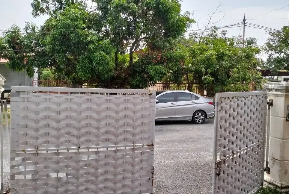 teres-setingkat-untuk-dijual-di-taman-kamunting-1-taiping-perak-02